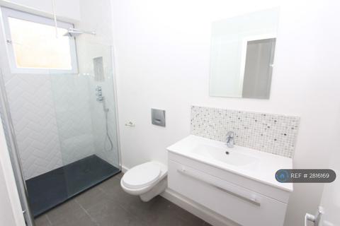 1 bedroom flat to rent, Suffolk House, London, NW8