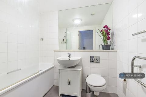 1 bedroom flat to rent, Gatliff Road, London, SW1W