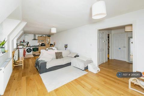 undefined, London Road, Reading, RG1