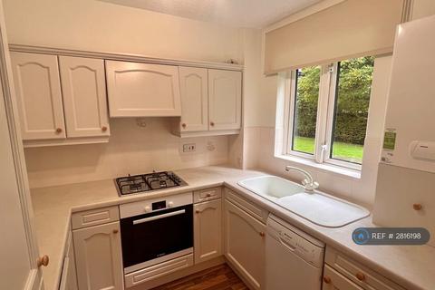 1 bedroom flat to rent, Cherry Court, Pinner, HA5