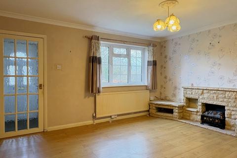 2 bedroom semi-detached house for sale, Selsey Way, Lower Earley, Reading, Berkshire, RG6 4DL