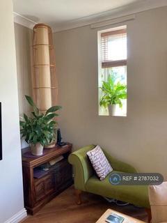 3 bedroom flat to rent, Wilmslow Road, Manchester, M20
