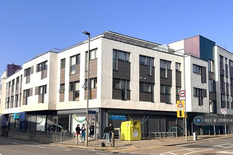 1 bedroom flat to rent, Deepak House, London, SW17