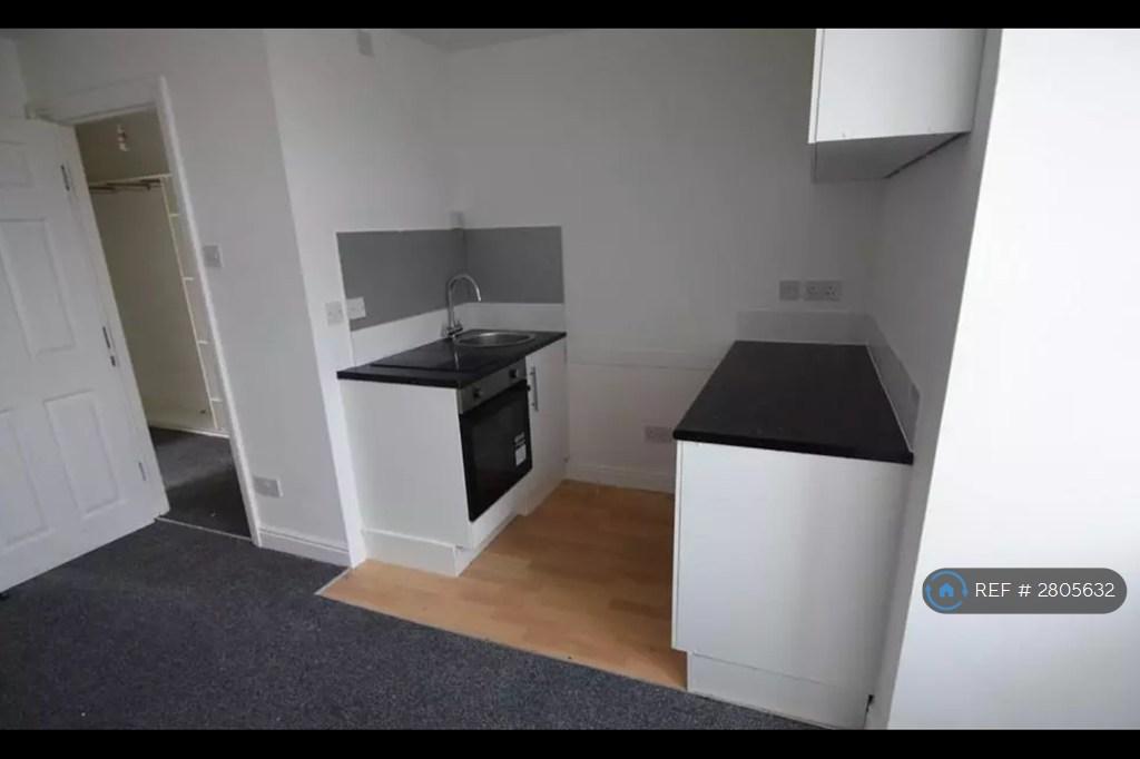 Kitchen-Living Room