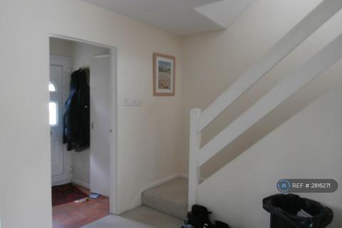undefined, Lynwood, Guildford, GU2
