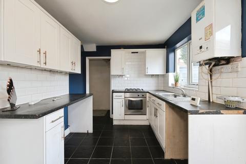 3 bedroom terraced house for sale, Shepton Crescent, Nottingham, NG8