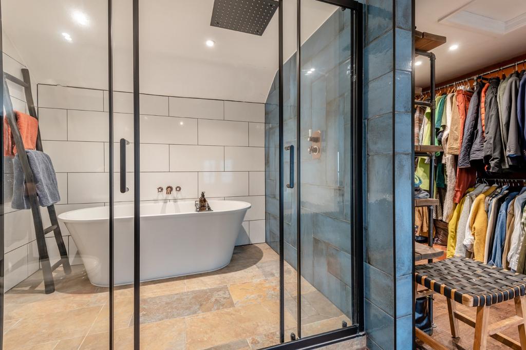Ensuite Bathroom