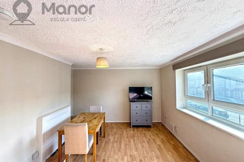 undefined, Lonsdale Avenue, East Ham, E6 3PR