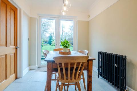 3 bedroom semi-detached house for sale, Barton Avenue, Bedfordshire LU5