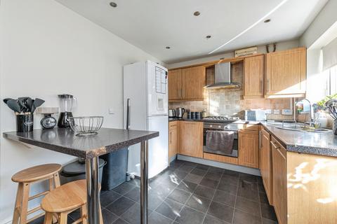4 bedroom semi-detached house for sale, Fisher Way, Heckmondwike, WF16