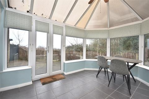 3 bedroom semi-detached house for sale, Barrowby Crescent, Leeds