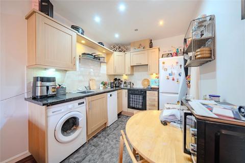 2 bedroom apartment for sale, Horsforde View, Newlay, Leeds