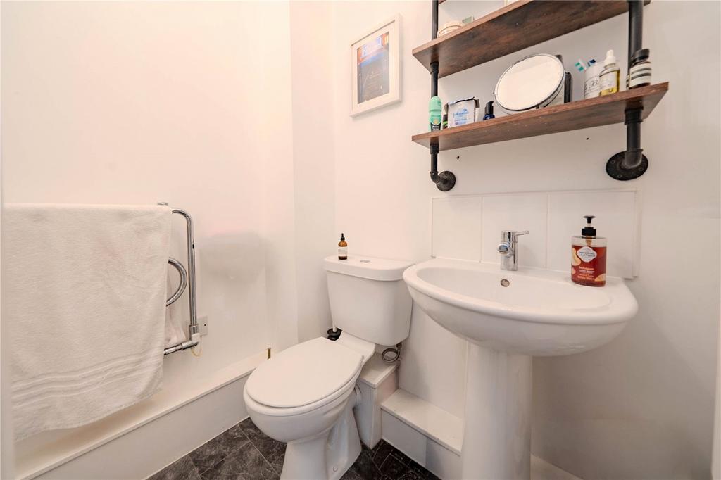 Ensuite