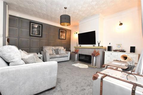 2 bedroom terraced house for sale, Britannia Road, Morley, Leeds, West Yorkshire