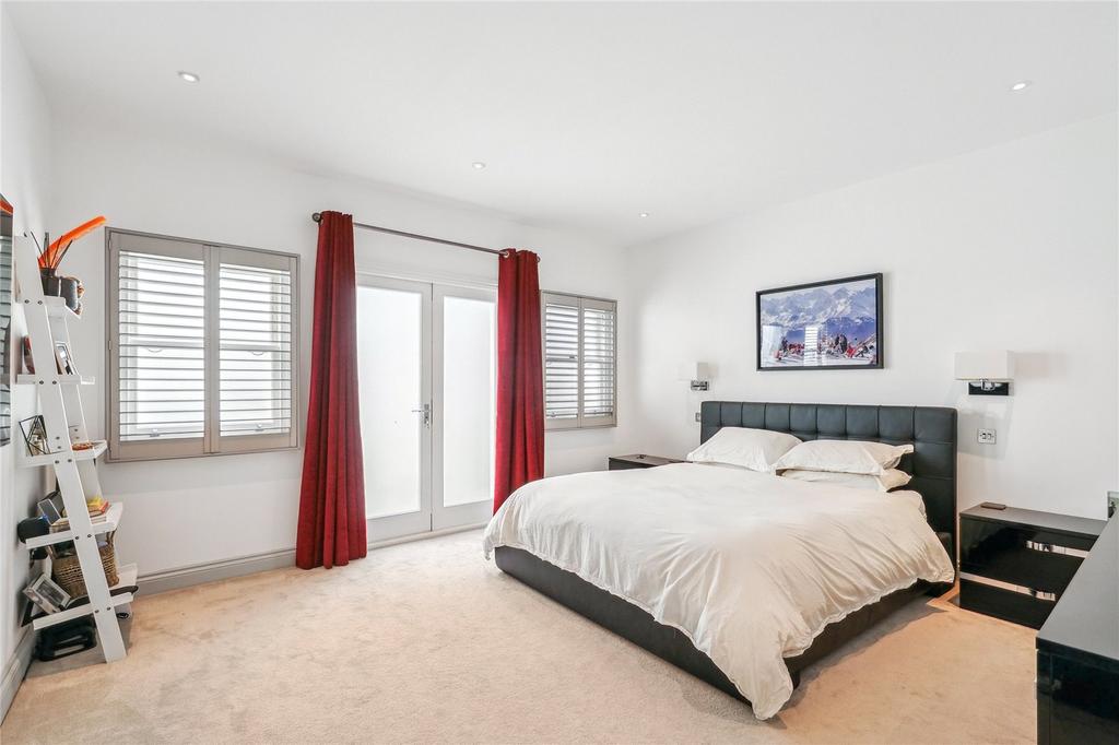 Principal Bedroom