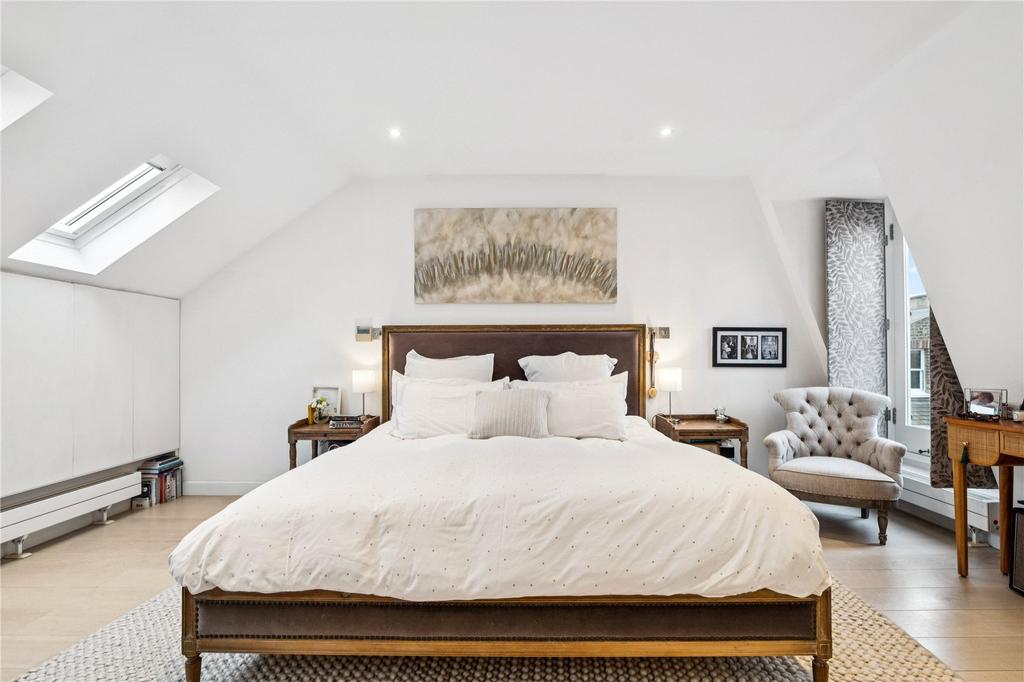 Principal Bedroom