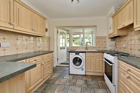 undefined, Farm Road, Camberley GU16