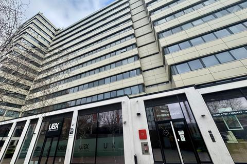 Studio to rent, Olympic Way