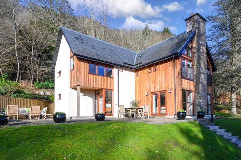 undefined, Birkenshaw, Weem, Aberfeldy, Perth and Kinross, PH15