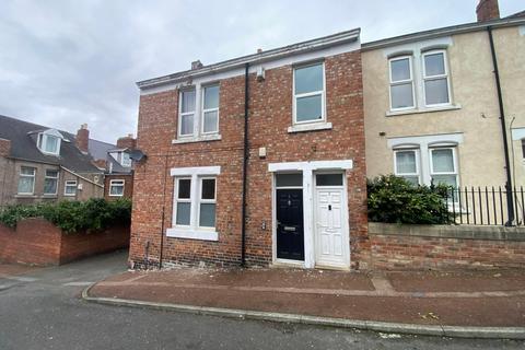 2 bedroom ground floor flat for sale, Hyde Park Street, Gateshead