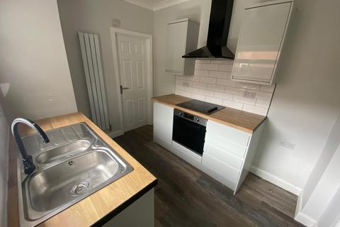 2 bedroom ground floor flat for sale, Hyde Park Street, Gateshead