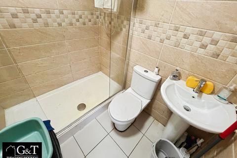 1 bedroom flat to rent, Flat b,  High Street, Dudley
