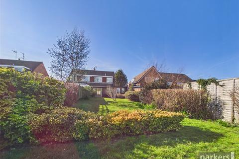 undefined, Malvern Close, Reading RG5