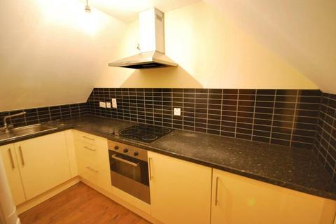 2 bedroom flat to rent, 100A EALING ROAD