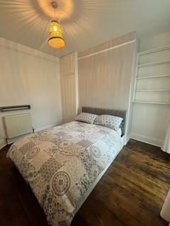 undefined, Elmside, Exeter