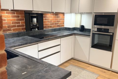2 bedroom apartment for sale, Station Road, Hertfordshire WD17