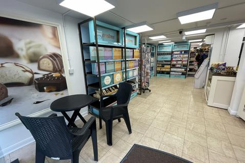 Retail property (high street) for sale, 66-68 Sheep St Bicester OX26 6JW