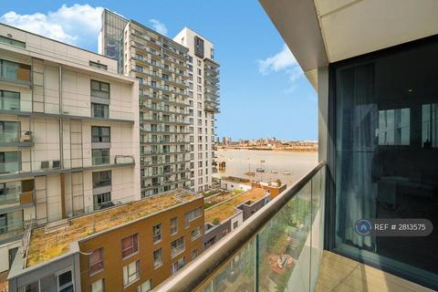 2 bedroom flat to rent, Bessemer Place, London, SE10