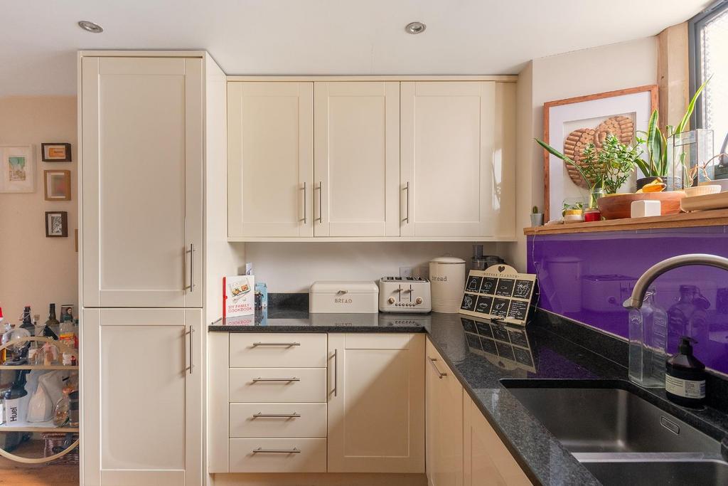 0 W3 PWH - Kitchen Diner B.jpg