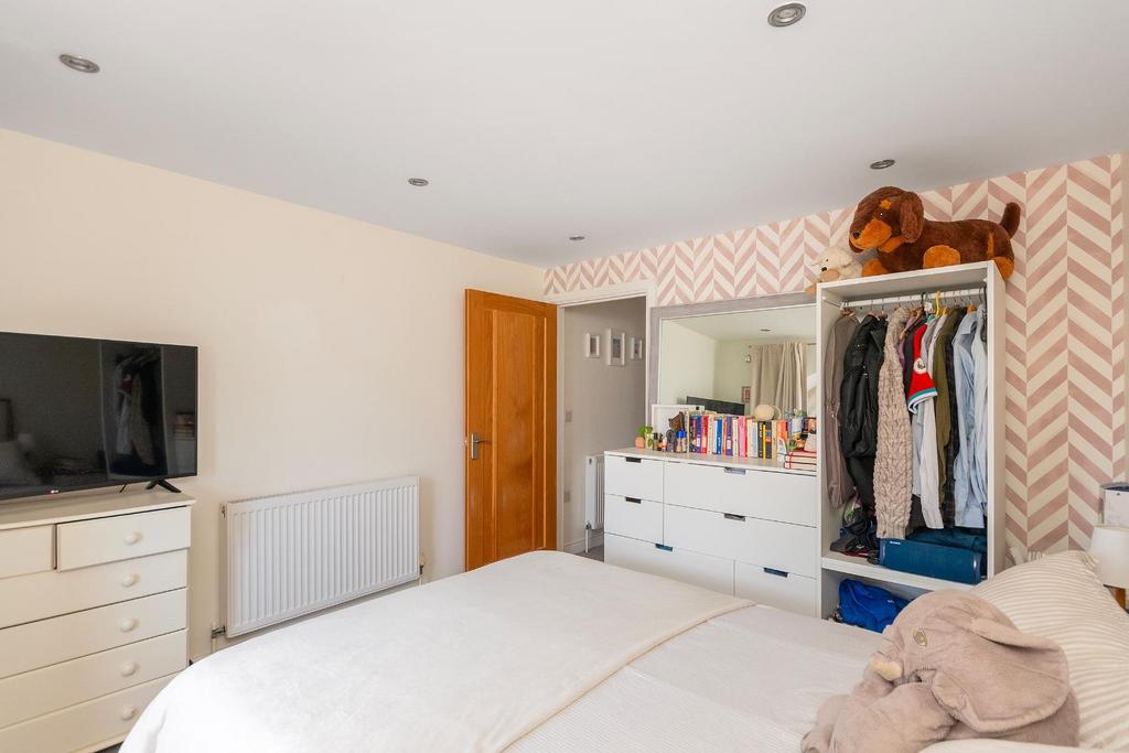 0 W3 PWH - Bedroom A.jpg
