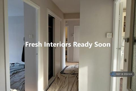 2 bedroom flat to rent, Crofters Court, Birmingham, B15