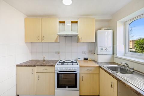 2 bedroom apartment for sale, Sequoia Park, Crawley RH11