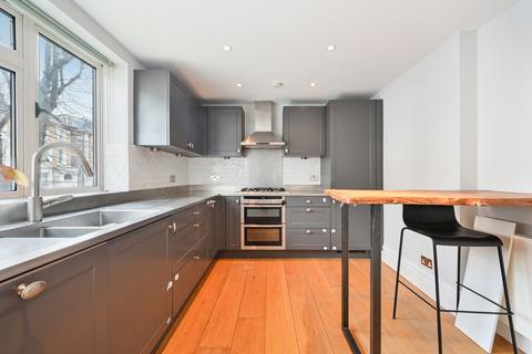 2 bedroom flat to rent, Aldridge Road Villas, W11