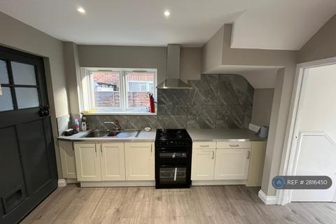 undefined, Lynwood Avenue, Egham, TW20