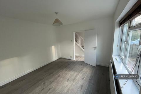 undefined, Lynwood Avenue, Egham, TW20