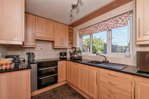 3 bedroom detached house for sale, Boyce Road, Stanford-le-Hope, Essex, SS17
