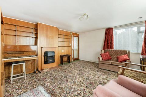 2 bedroom detached bungalow for sale, Westfield Drive, Yeadon, Leeds
