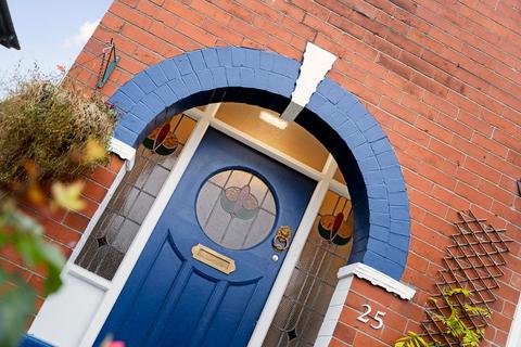 3 bedroom semi-detached house for sale, Shelley Road, Manchester M25