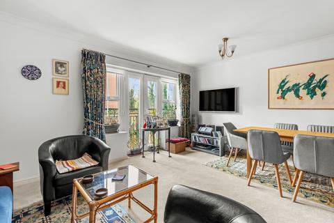 2 bedroom flat for sale, Post Office Lane, Beaconsfield HP9