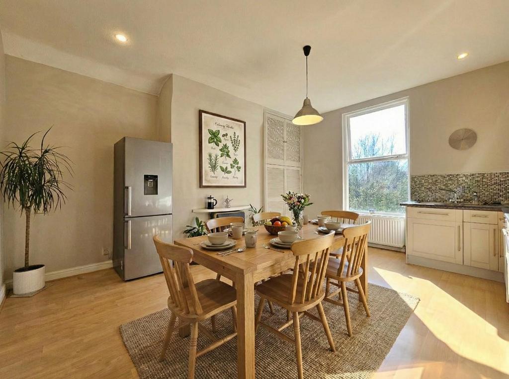 Breakfast Kitchen