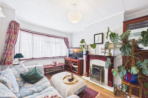 2 bedroom end of terrace house for sale, Tiptree Road, Ruislip, HA4