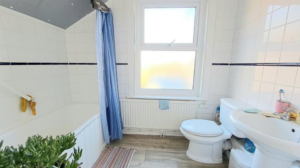 Bathroom/Wc