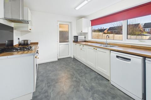 4 bedroom semi-detached house for sale, Reindeer Road, Fazeley, Tamworth, B78