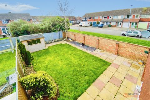 3 bedroom end of terrace house for sale, Kennedy Way, Leicester Forest East, LE3
