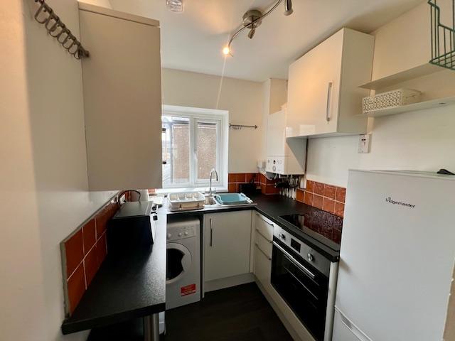 Apartment in CARDIFF - View 3
