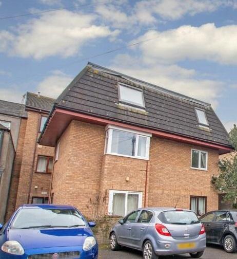 Apartment in CARDIFF - More